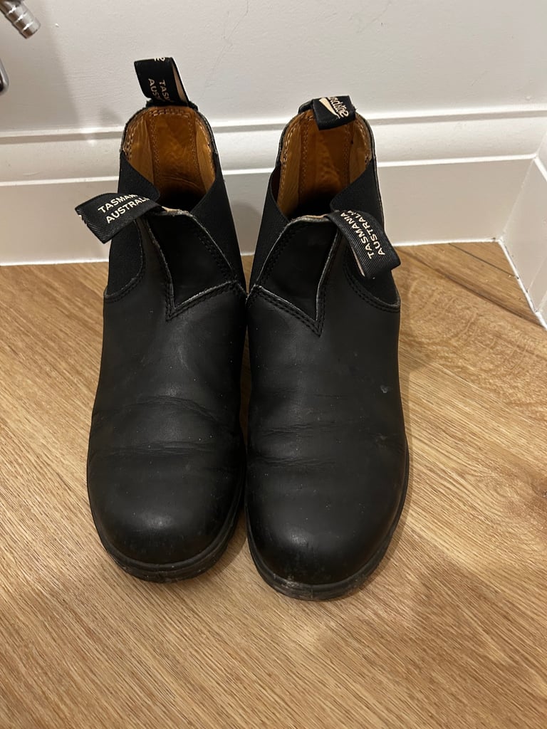 Blundstone boots - women’s 6.5 