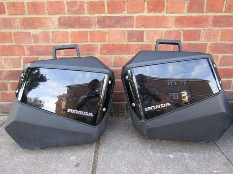 HONDA NT 1100 D-N N DCT , FULL HONDA HISTORY ,FULL VOYAGER PACK , 