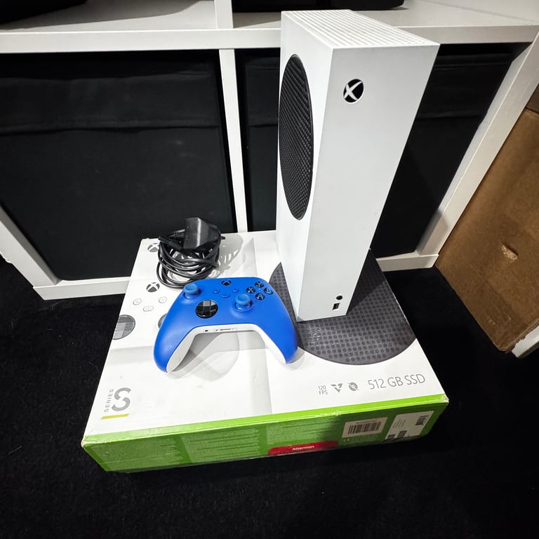 Xbox series s console