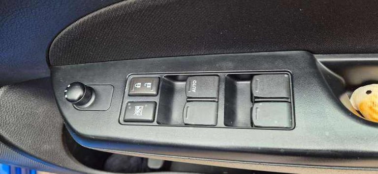 Suzuki, SWIFT, Hatchback, 2014, Manual, 1242 (cc), 5 doors