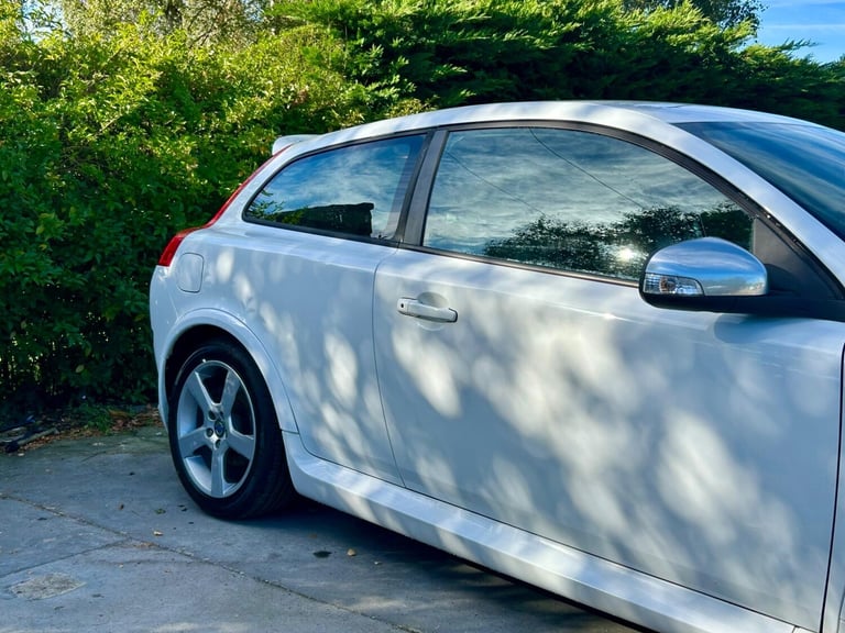 2012 Volvo C30 2.0 R-Design Lux Sports Coupe Euro 5 3dr HATCHBACK Petrol Manual