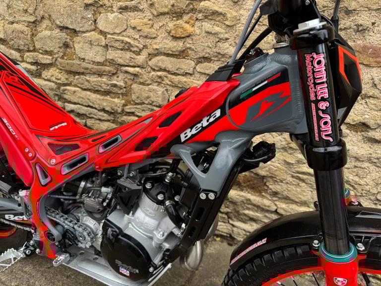 Beta EVO 300cc Trials Bike, 2025 Model, Road Reg'd, Immaculate & Great Value