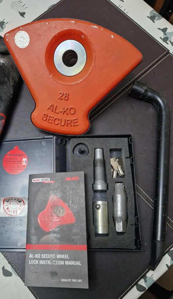 image for Alko Wheel Lock No 28