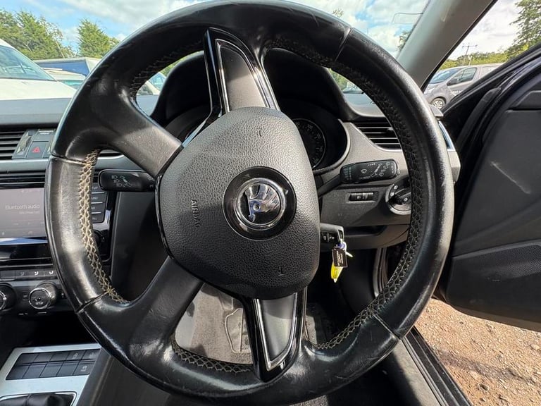 2014 Skoda Octavia 2.0 TDI CR SE 5dr HATCHBACK DIESEL Manual