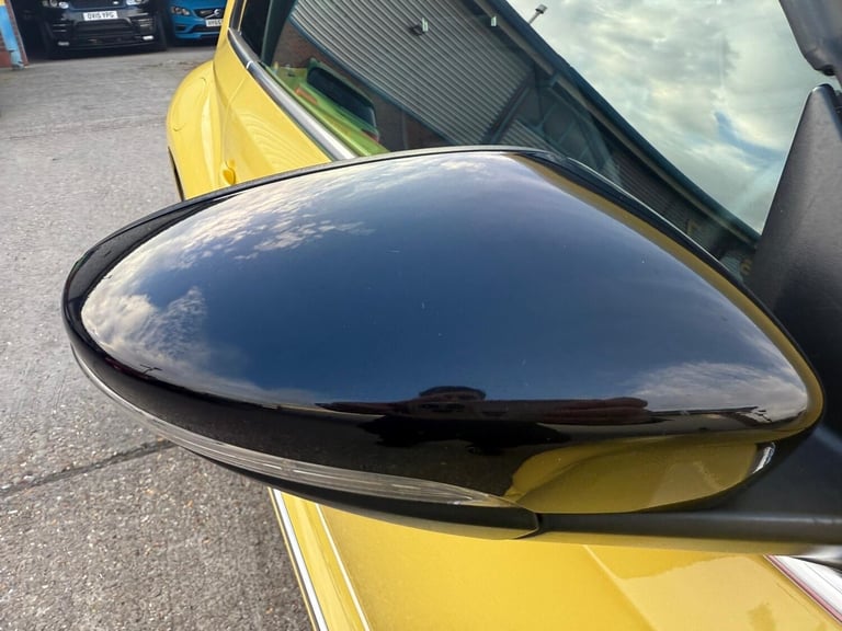 2013 Volkswagen Beetle 2.0 TSI 210 Turbo Black 3dr DSG HATCHBACK Petrol Automatic