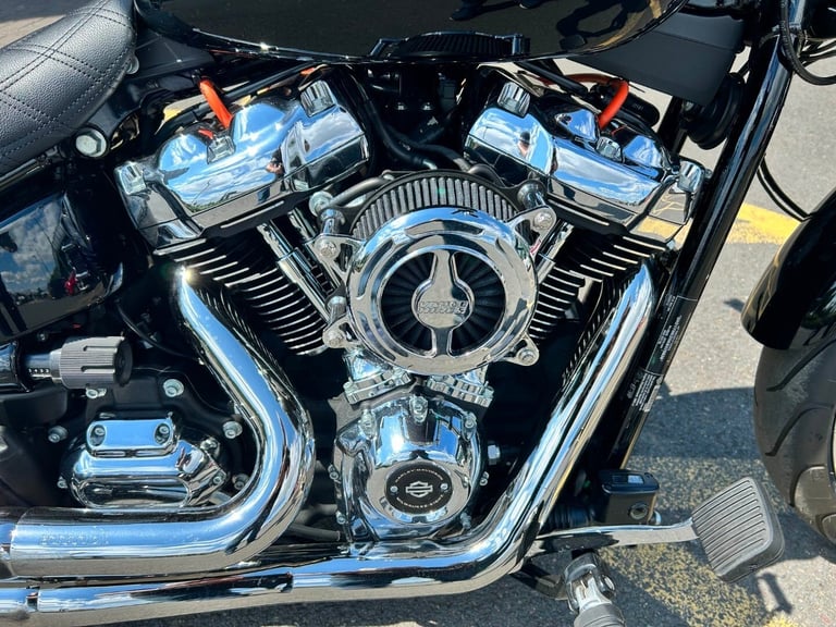 2019 Harley-Davidson SOFTAIL FXBRS BREAKOUT 114 FXBRS Vivid Black (18MY) Custom PETROL Manual