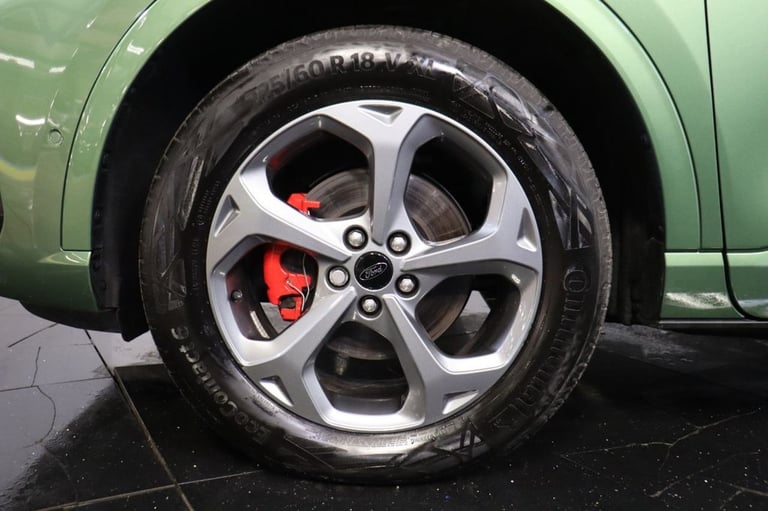 2024 Ford Kuga 2.5 Duratec 14.4kWh ST-Line 5dr CVT (APPLE CAR PLAY) Automatic