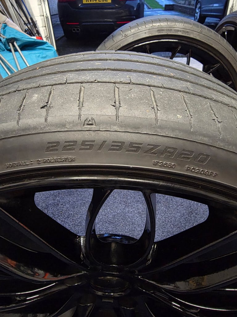 20 Inch BMW Alloy wheels