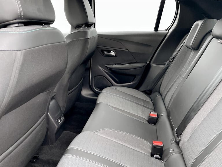 2023 Peugeot 208 1.2 PureTech Allure Premium + Euro 6 (s/s) 5dr HATCHBACK Petrol Manual