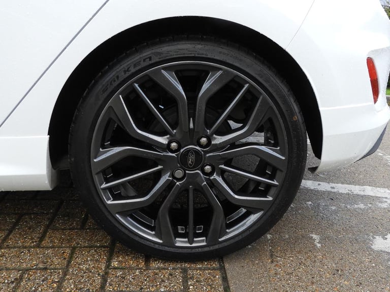 2023 Ford Fiesta 1.0 EcoBoost Hybrid mHEV 125 ST-Line X Edition 5dr HATCHBACK PETROL Manual