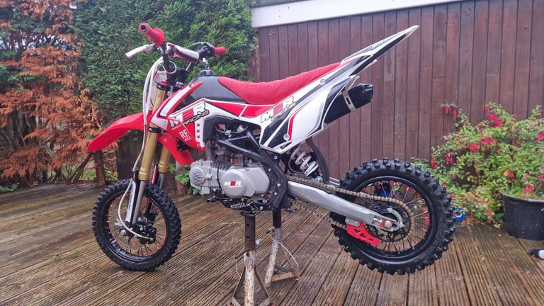 Pit bike m2r 140cc 