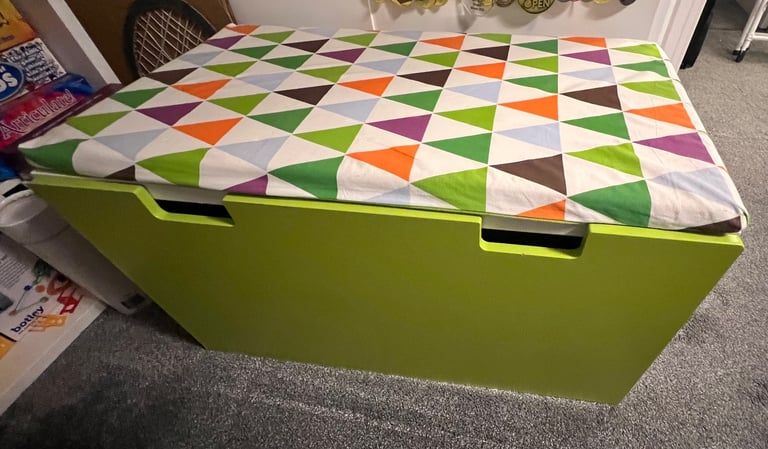 IKEA kallax and smastad bedroom storage