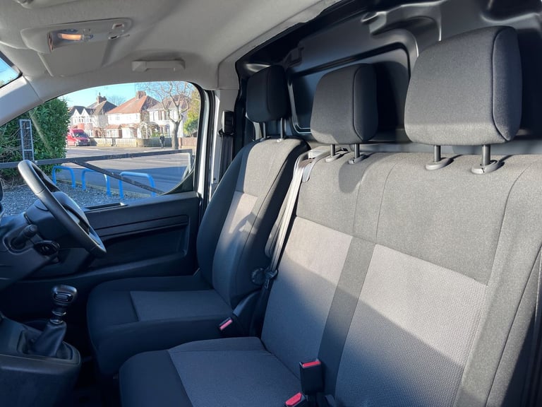  Vauxhall Vivaro Panel 1.5 Turbo D 2900 Prime Panel Van 6dr Diesel Manual L2 H1