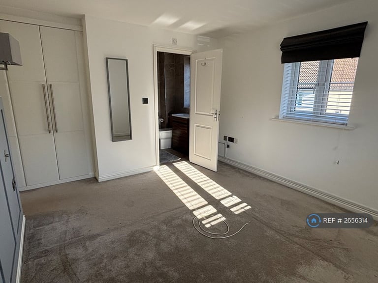 3 bedroom house in Primrose Way, Minster On Sea, Sheerness, ME12 (3 bed) (#2656314)