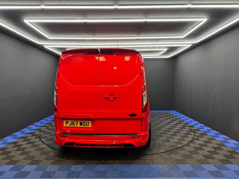 2017 Ford Transit Custom 2.0 TDCi 105ps Low Roof Van PANEL VAN DIESEL Manual