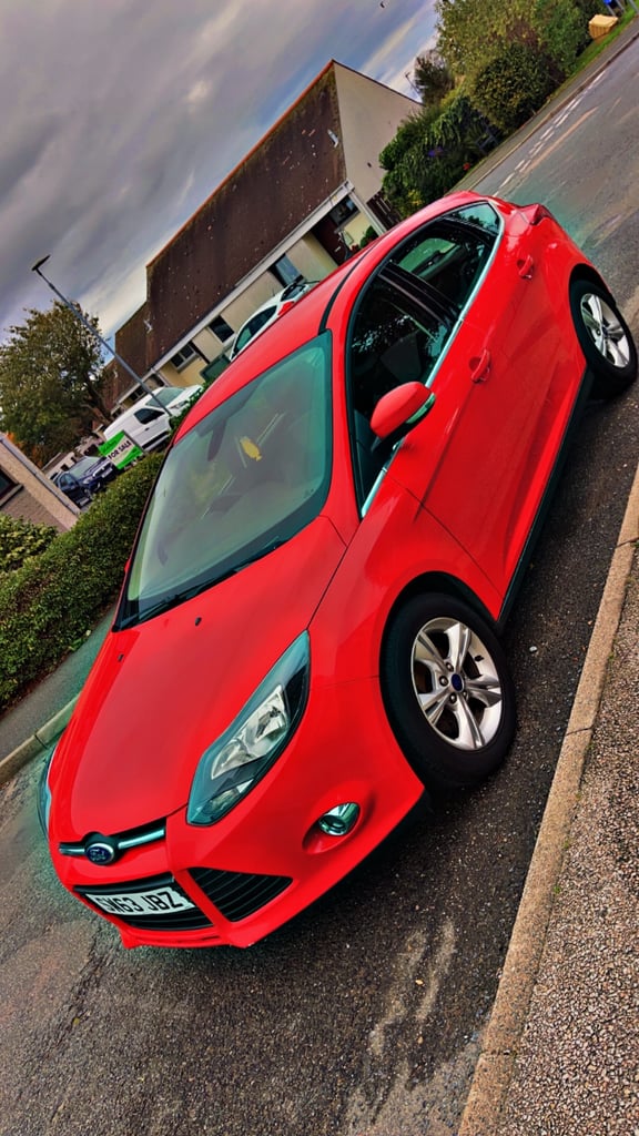 Ford, FOCUS, Hatchback, 2014, Manual, 998 (cc), 5 doors