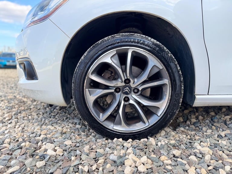 2011 Citroen DS4 2.0 HDi DStyle Euro 5 5dr HATCHBACK Diesel Manual