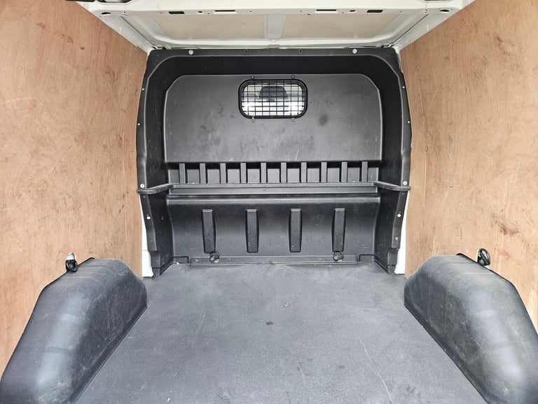 2020 ON 70 PLATE FORD TRANSIT CUTOM 320 130BHP LIMITED CREW VAN ULEZ FREE ZONE