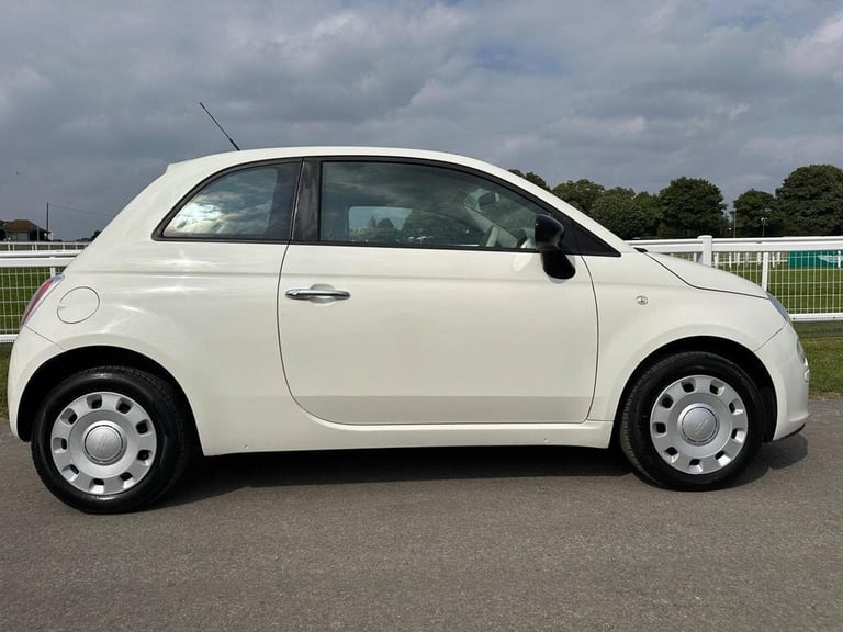 FIAT 500 1.2 Pop 3dr 2010(59) - Full History