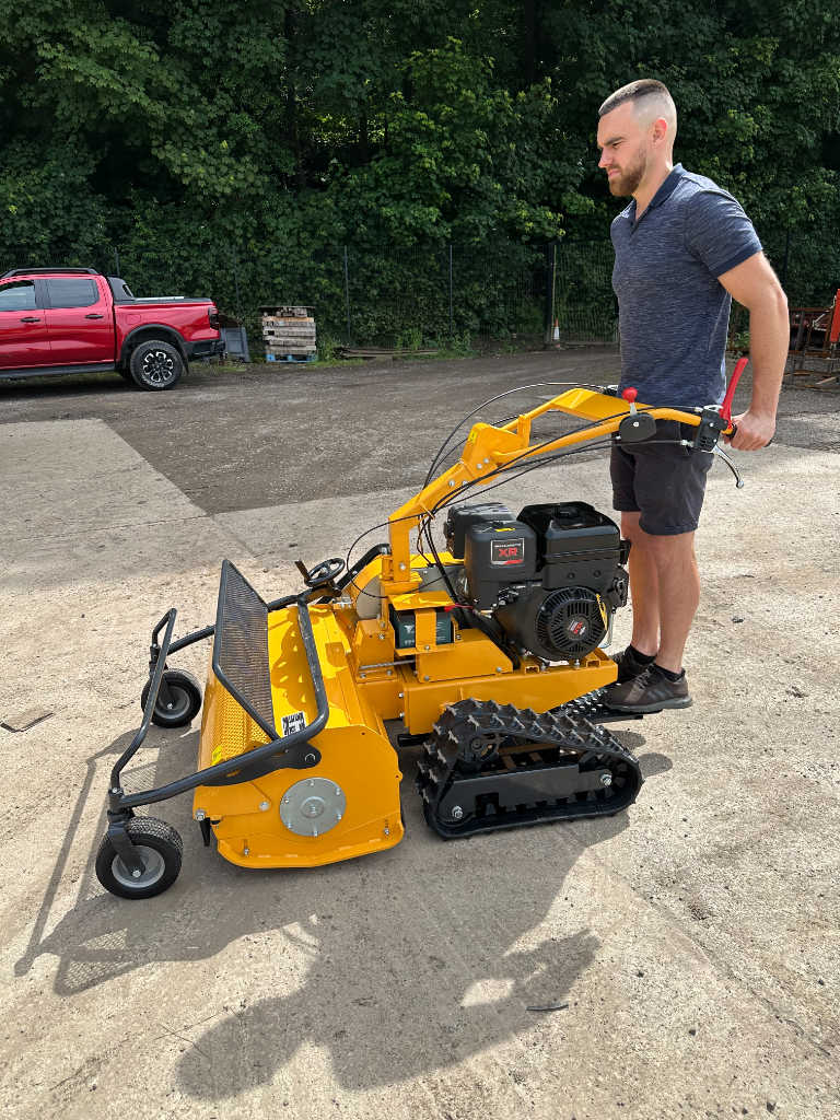 Brand New RAPTOR X Petrol Pedestrian Track Flail mower, tractor *** VIDEO *** Key Start 13.5HP