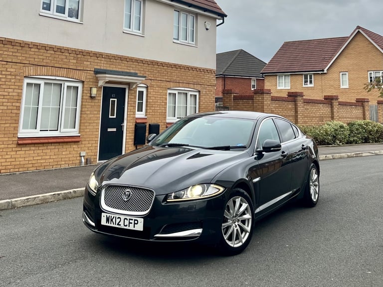 image for 2013 JAGUAR XF PREMIUM 3.0D V6 AUTO 8ZF