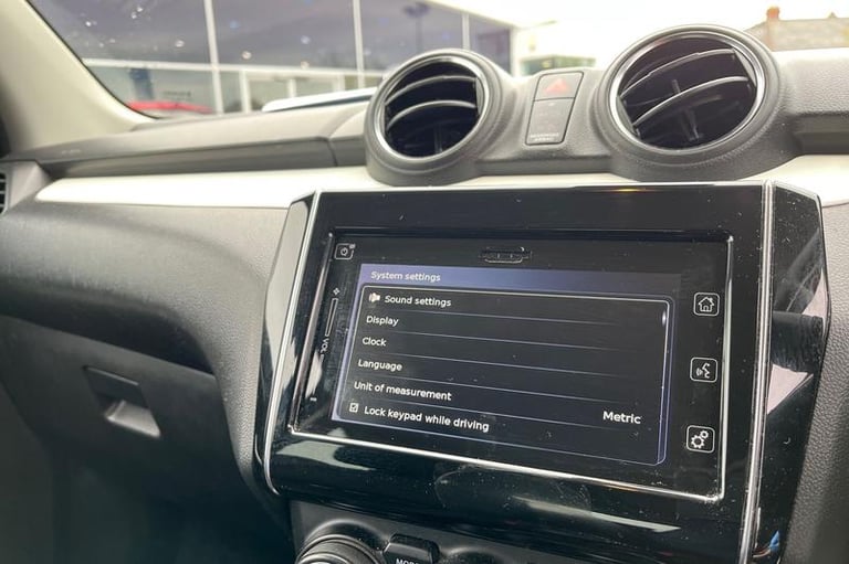 2020 Suzuki Swift 1.2 Dualjet 83 12V Hybrid SZ5 5dr- Parking Camera Manual Hatchback Petrol Manual