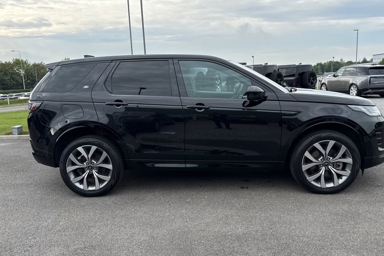 2024 Land Rover Discovery Sport 2.0 D200 Dynamic HSE 5dr SUV DIESEL Automatic