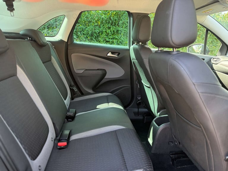 2019 Vauxhall Crossland X 1.2 Crossland X Business Edition Nav 5dr SUV Petrol Manual
