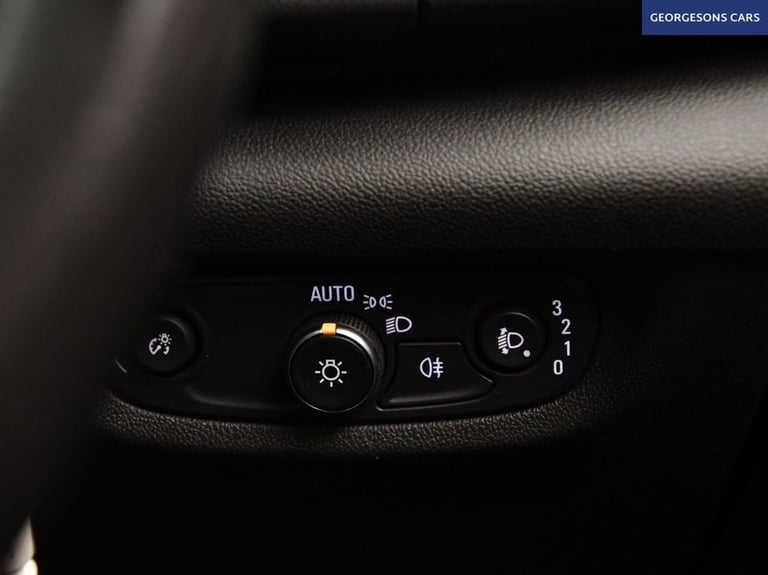 2020 Vauxhall Insignia 1.5i Turbo Design Nav Grand Sport 5dr Petrol Manual Euro 6 (s/s) (140 ps) ...