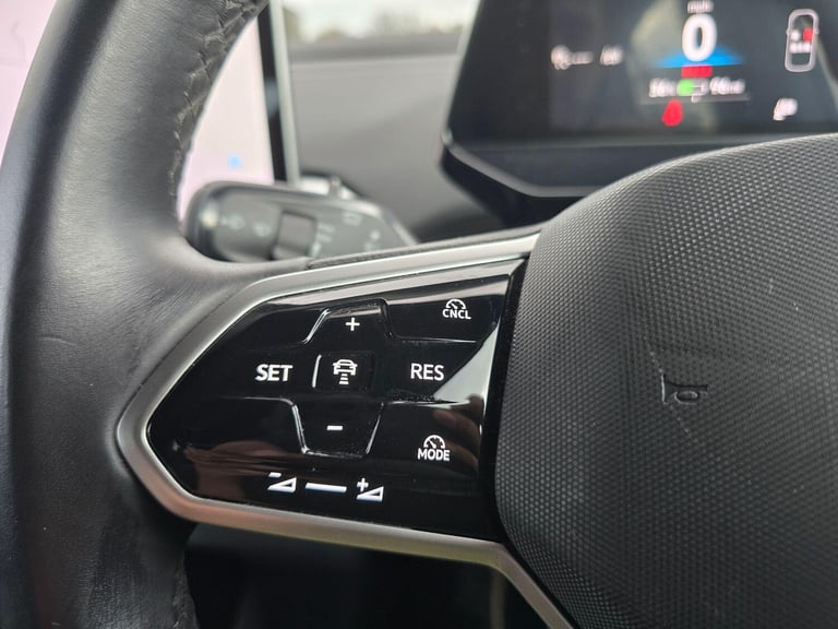 2024 Volkswagen ID.4 210kW Life Pro 77kWh 5dr Auto ESTATE ELECTRIC Automatic