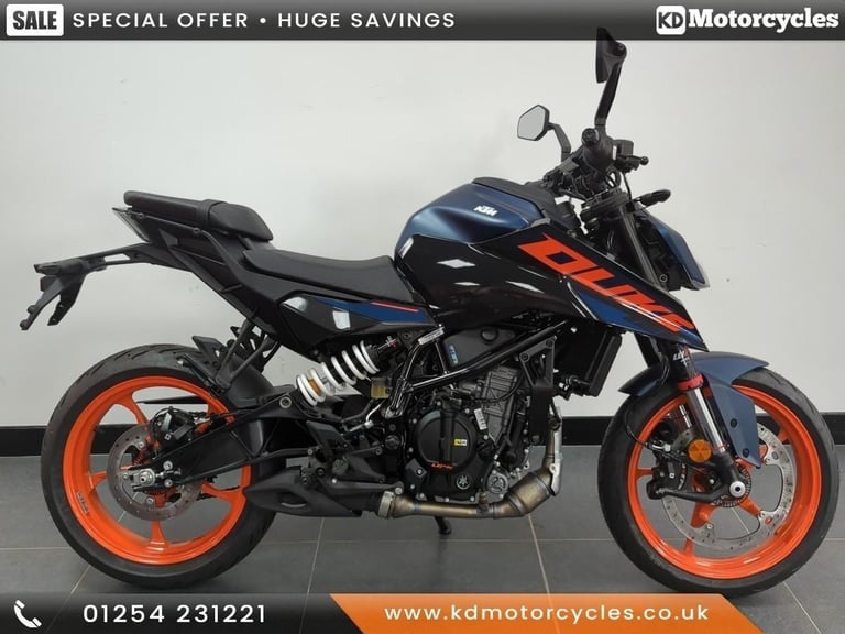 image for KTM 125 Duke 2025 Model Naked 125cc Bike Learner Legal