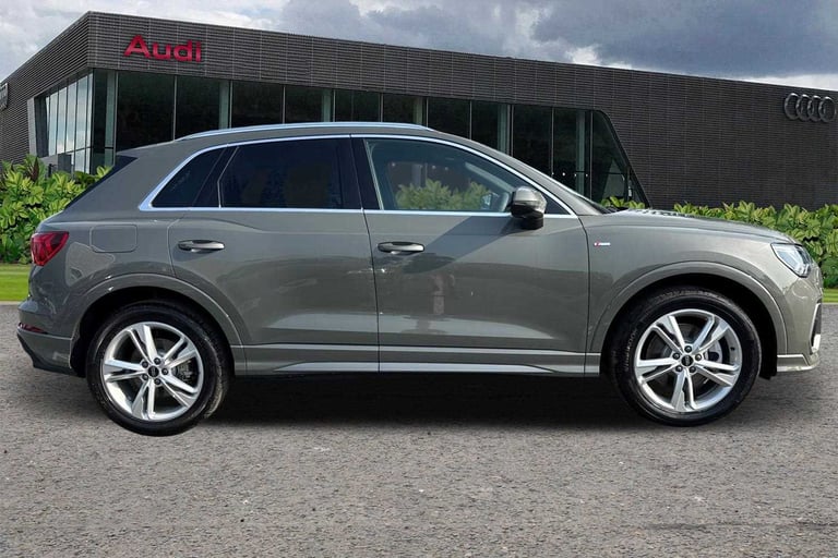 2025 Audi Q3 40 TFSI Quattro S Line 5dr S Tronic [Leather] SUV Petrol Automatic