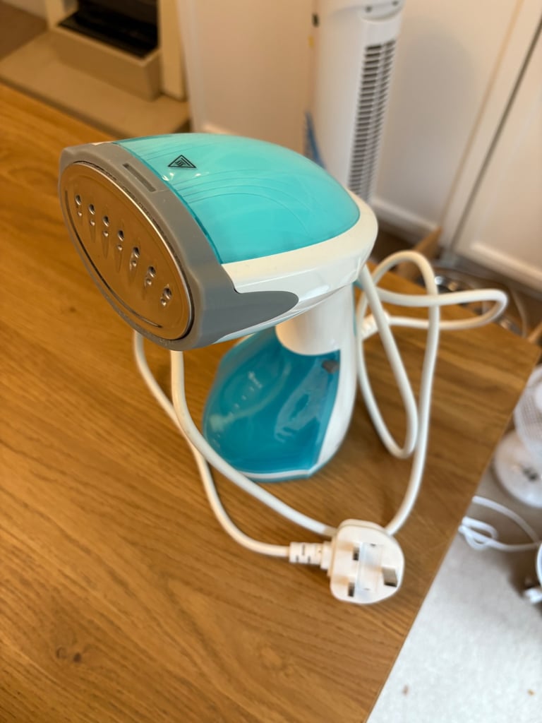Airer/ steamer vgc free local delivery 