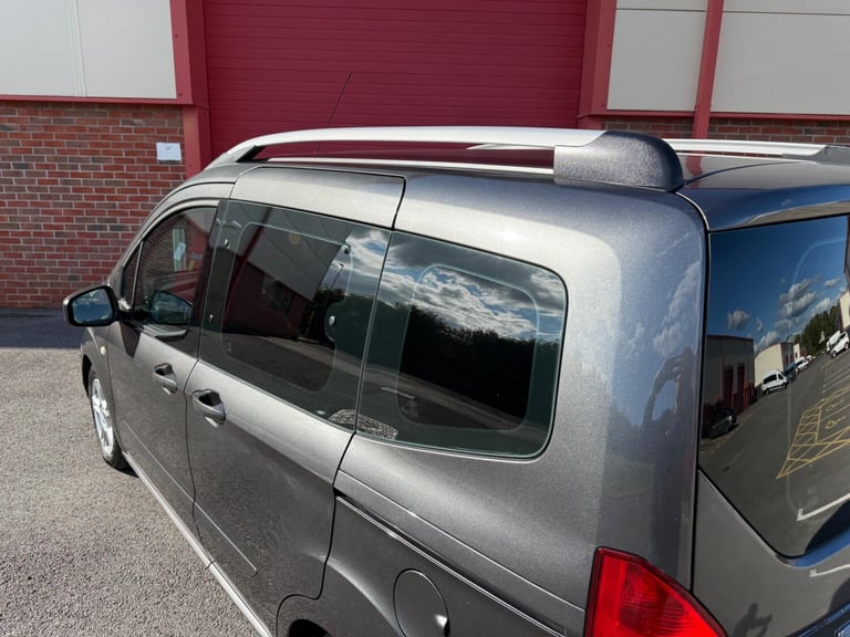 2019 Ford Tourneo Courier 1.5 TDCi Zetec Euro 6 5dr MPV Diesel Manual