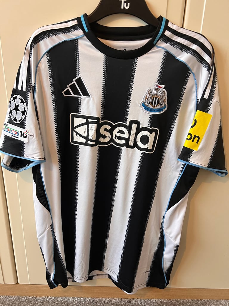 image for Newcastle United Home shirt 25/26 season