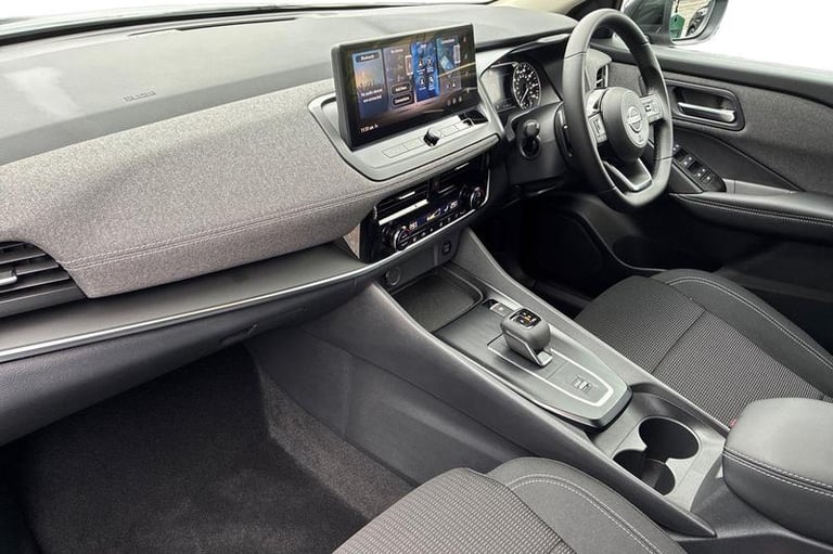 2025 Nissan Qashqai 1.3 DiG-T MH 158 Acenta Premium 5dr Xtronic HATCHBACK PETROL Automatic