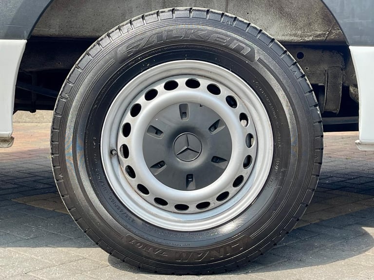 Mercedes-Benz Sprinter 314 CDI 140 L3H2 LWB HIGH ROOF RWD