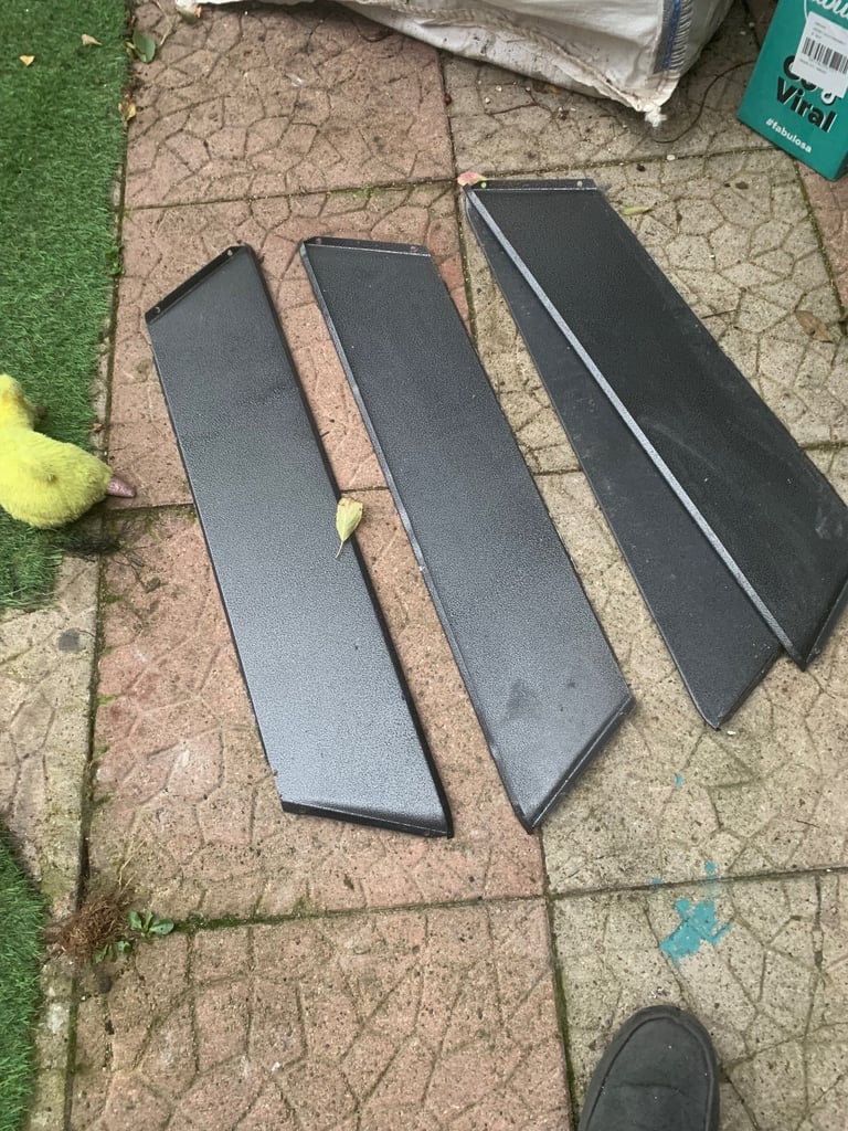 As new parrot cage 