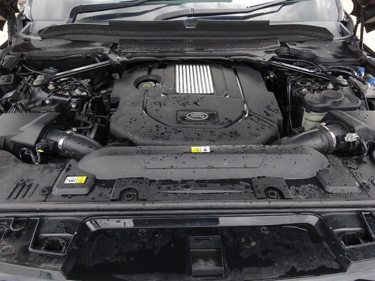 2015 65 REG RANGE ROVER SPORT HSE DYNAMIC SDV6 DIESEL AUTO DAMAGED SALVAGE