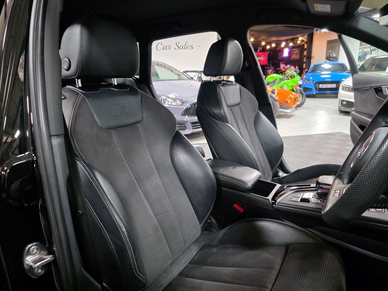 2019 Audi A4 Avant 2.0 TFSI 40 Black Edition S Tronic Euro 6 (s/s) 5dr ESTATE Petrol Automatic