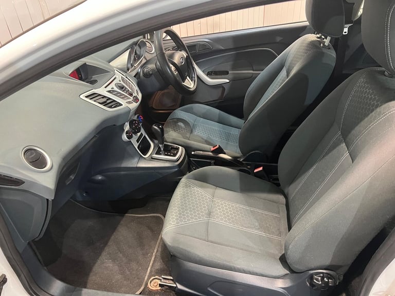 2010 Ford Fiesta 1.4 Zetec 3dr Auto HATCHBACK PETROL Automatic