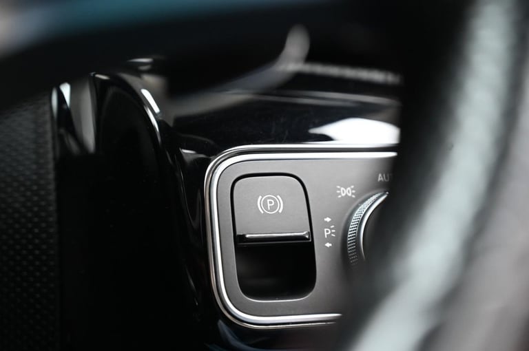 2018 Mercedes-Benz A-Class 1.5 A180d AMG Line Hatchback 5dr Diesel 7G-DCT Euro 6 (s/s) (116 ps) H...