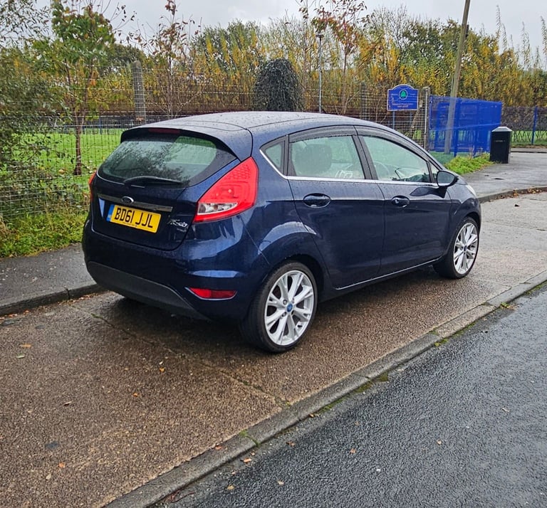 Ford, FIESTA, Hatchback, 2011, Manual, 1242 (cc), 5 doors