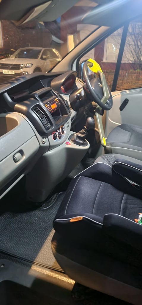 Vauxhall, VIVARO, Panel Van, 2014, Manual, 1995 (cc)