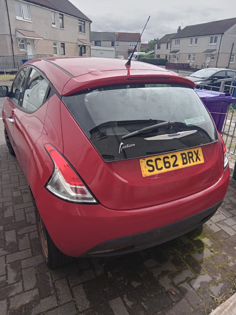 Chrysler, YPSILON, Hatchback, 2012, Manual, 1242 (cc), 5 doors