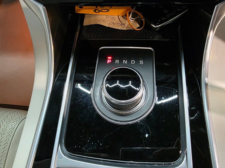 2017 Jaguar XF PRESTIGE Saloon Diesel Automatic