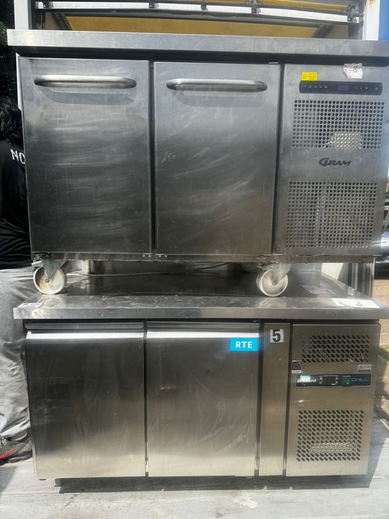 Commercial bench fridge counter fridge pizza fridge cafe shop restaurant 