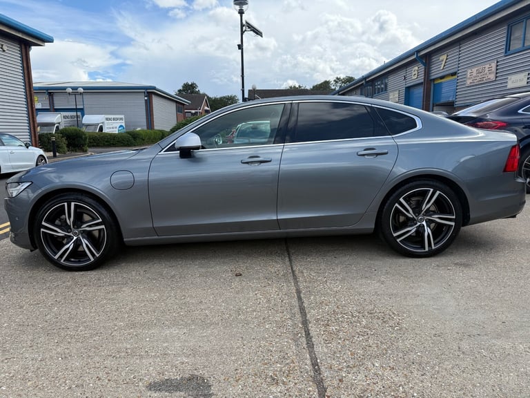 2018 Volvo S90 2.0 T8 Hybrid R DESIGN Pro 4dr AWD Geartronic SALOON Petrol Parallel Phev Automatic
