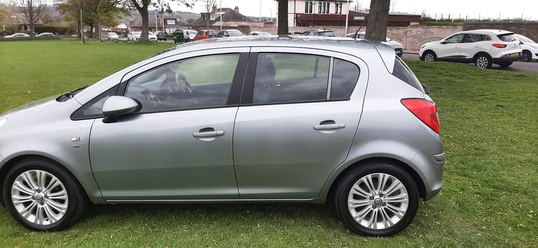 ***VAUXHALL CORSA 1.4 SE 5 DOOR £2150