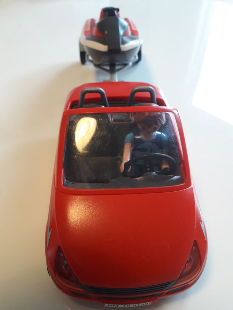 Playmobile 5133 red car with trailer & jet ski
